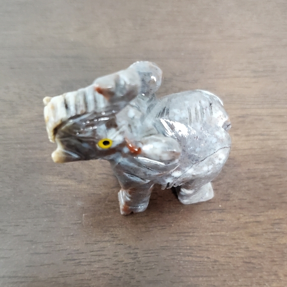 Soapstone Crystal Elephant - Picture 8 of 8